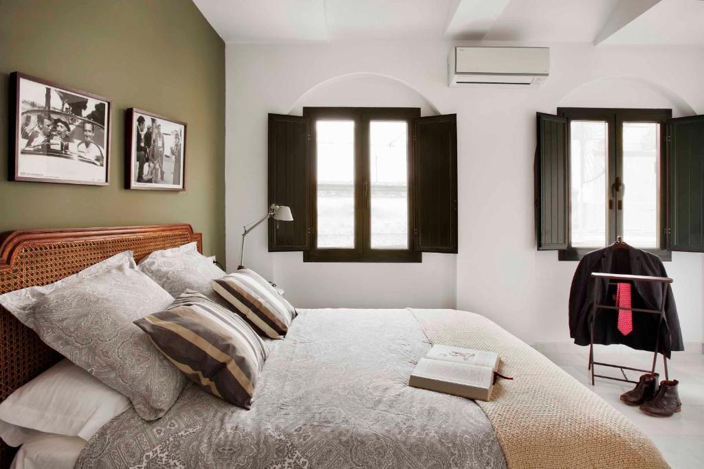 Apartamentos Mariscal Sevilha Quarto foto